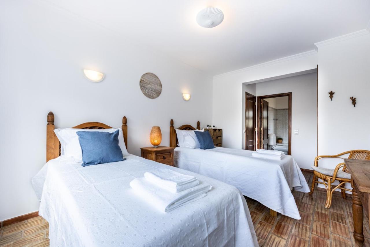 Coolhouses Luz, 3 Bed Linked House, Shared Pool, A Stone'S Throw Of The Sea, Casa Sirrah Dış mekan fotoğraf