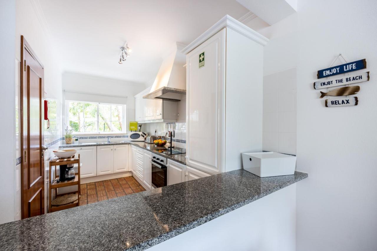 Coolhouses Luz, 3 Bed Linked House, Shared Pool, A Stone'S Throw Of The Sea, Casa Sirrah Dış mekan fotoğraf